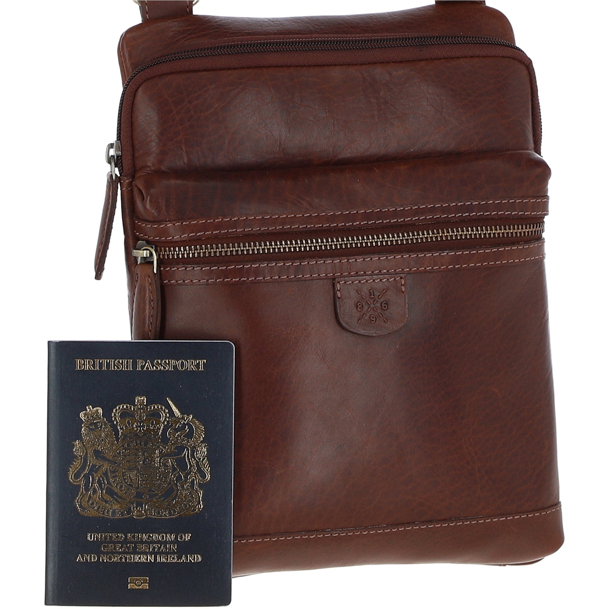 Ashwood Leather Medium Flight Bag Chestnut Tan: T-71