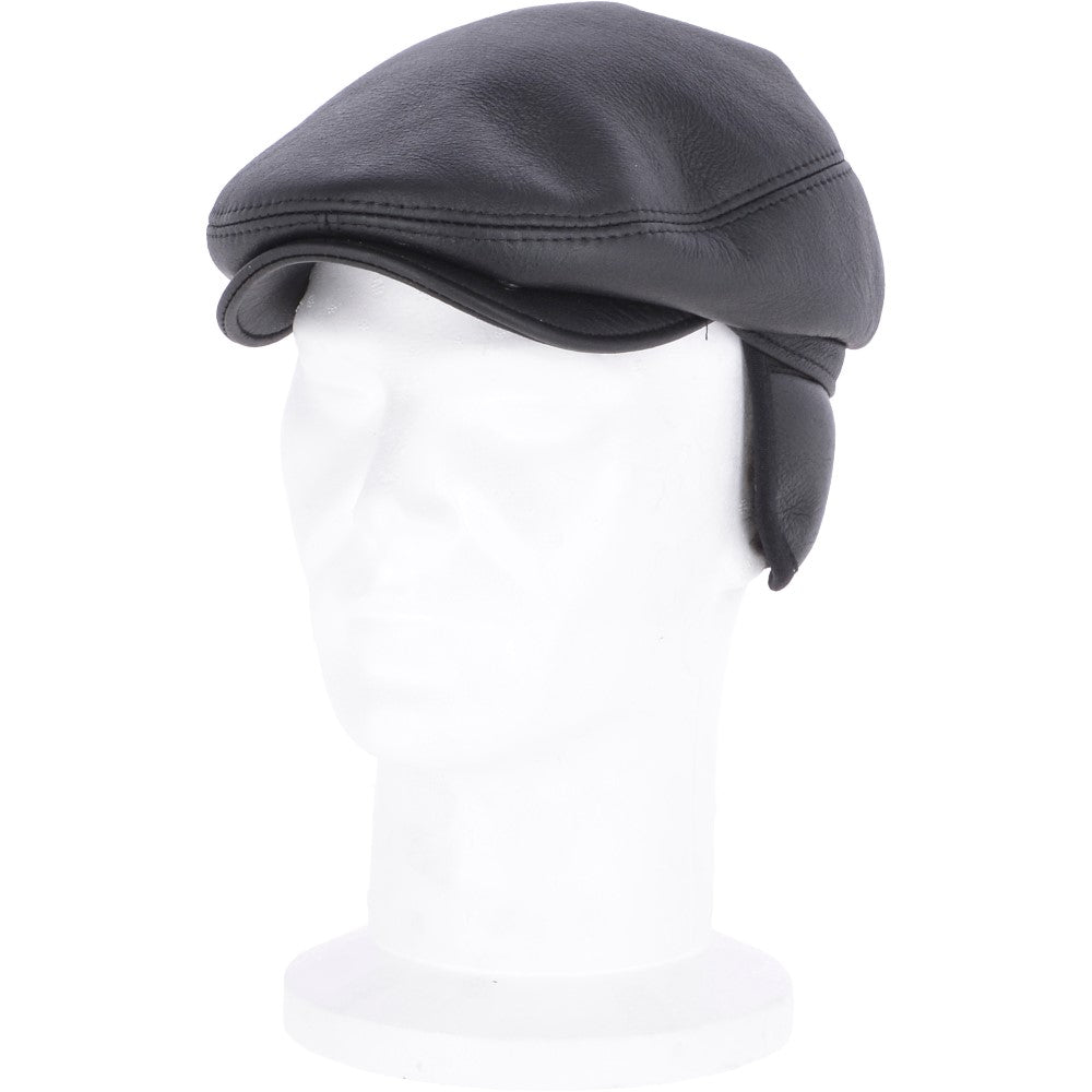One Piece Sheepskin Leather Flat Cap Black: 04K