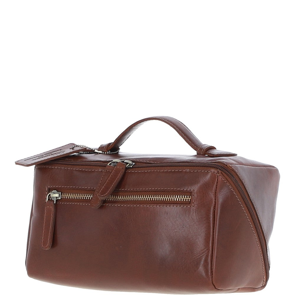 Leather Washbag Chestnut: K-49